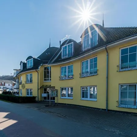 Fewo-9-kuestenliebe-villa-vogelsang-binz-3-raum-balkon-sauna-parkplatz-strandnah Binz